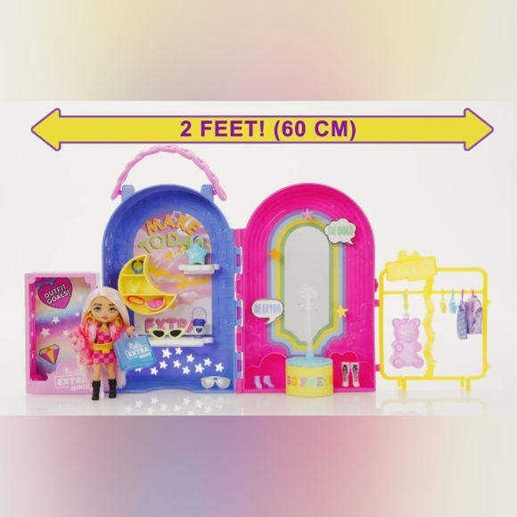 Barbie Extra Minis Doll & Fashion Playset - Picture 8 of 12